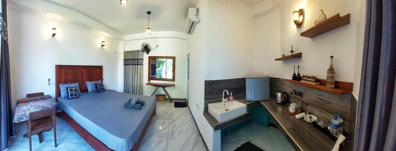 Chen Villa - Near Airport Negombo Eksteriør billede